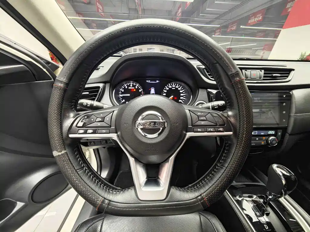 Nissan X-Trail — миниатюра 9