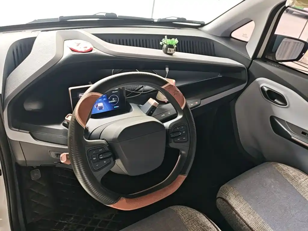 Baojun E200 — миниатюра 10
