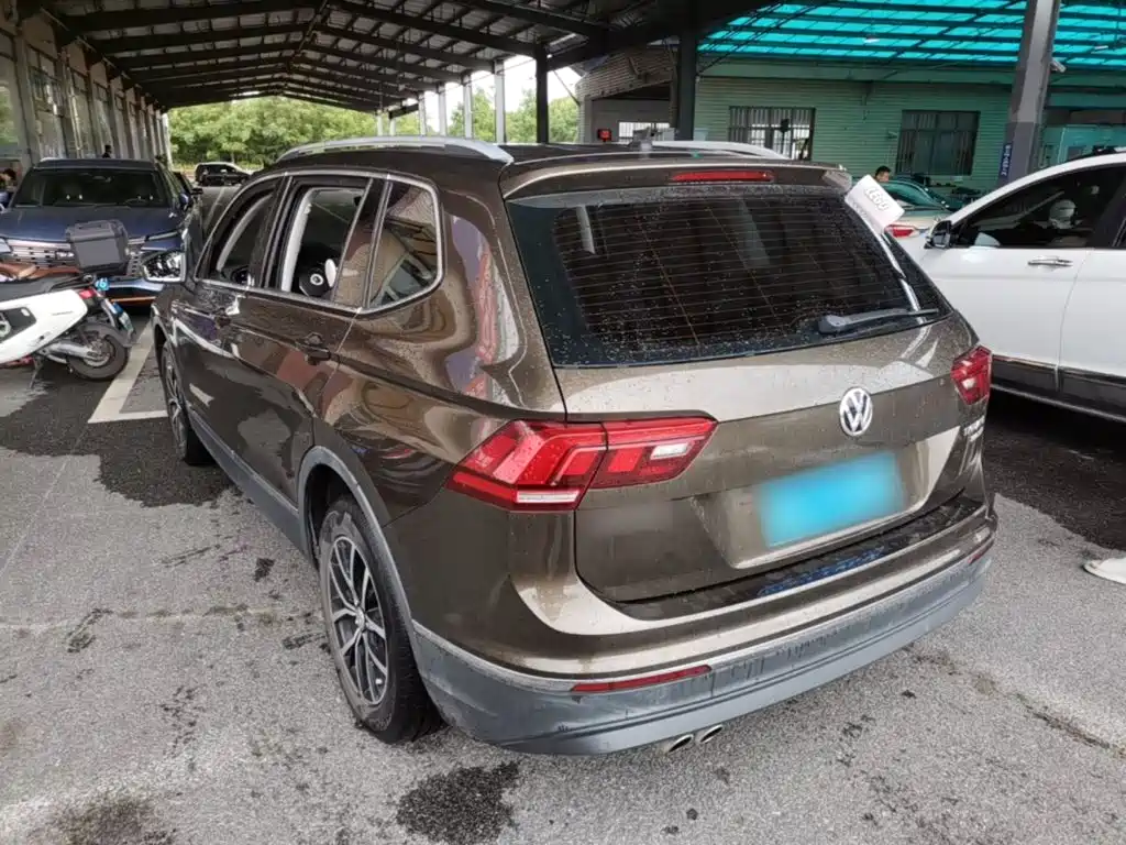 Volkswagen Tiguan L — миниатюра 5