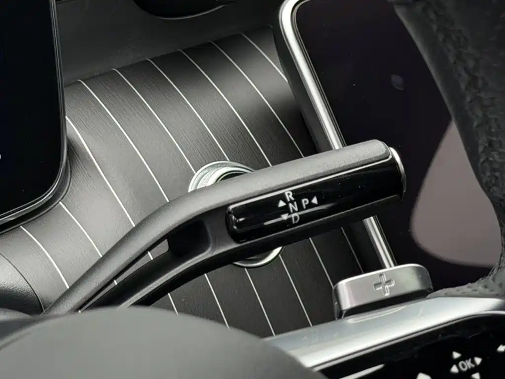 Mercedes-Benz C-Class — миниатюра 17