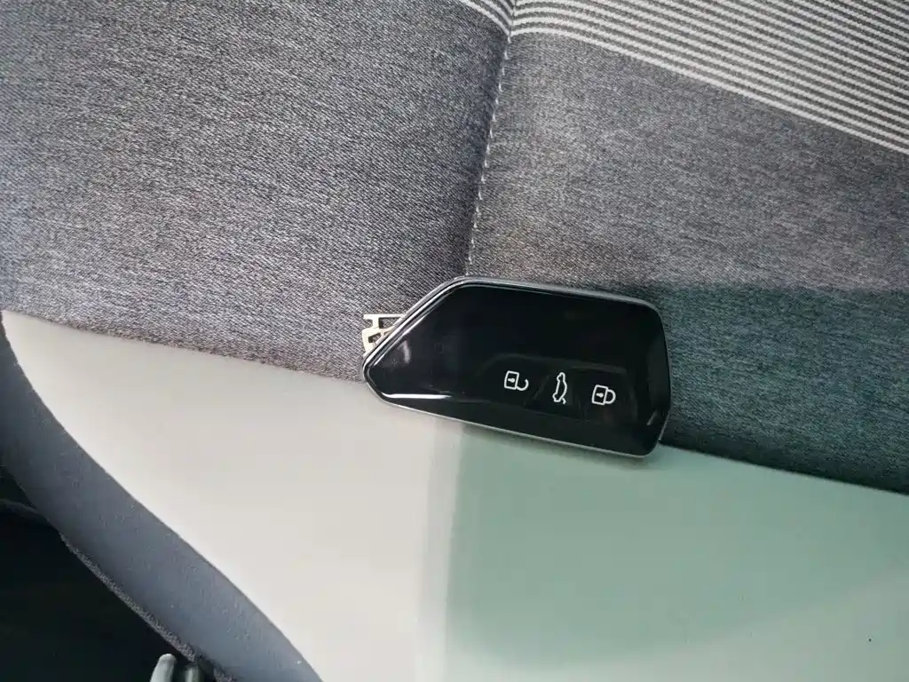 Volkswagen ID.4 Crozz — миниатюра 12