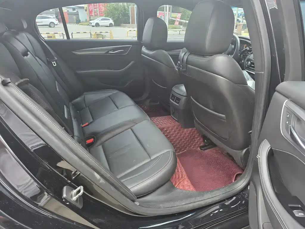 Cadillac CT5 — миниатюра 4