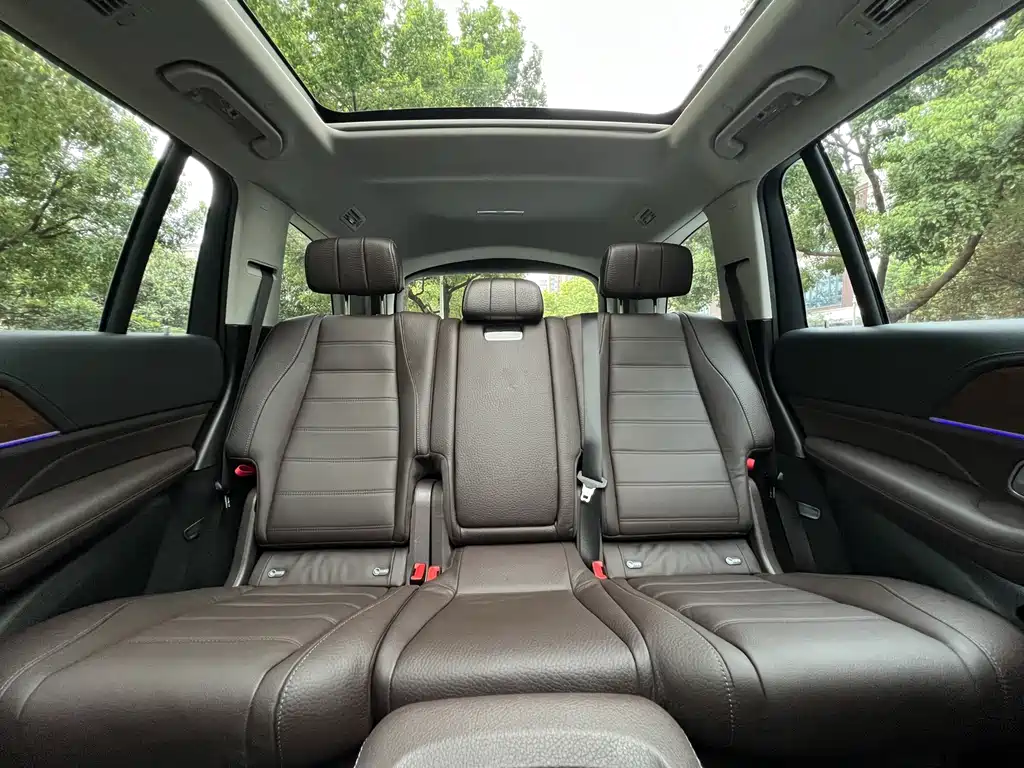Mercedes-Benz GLS — миниатюра 10