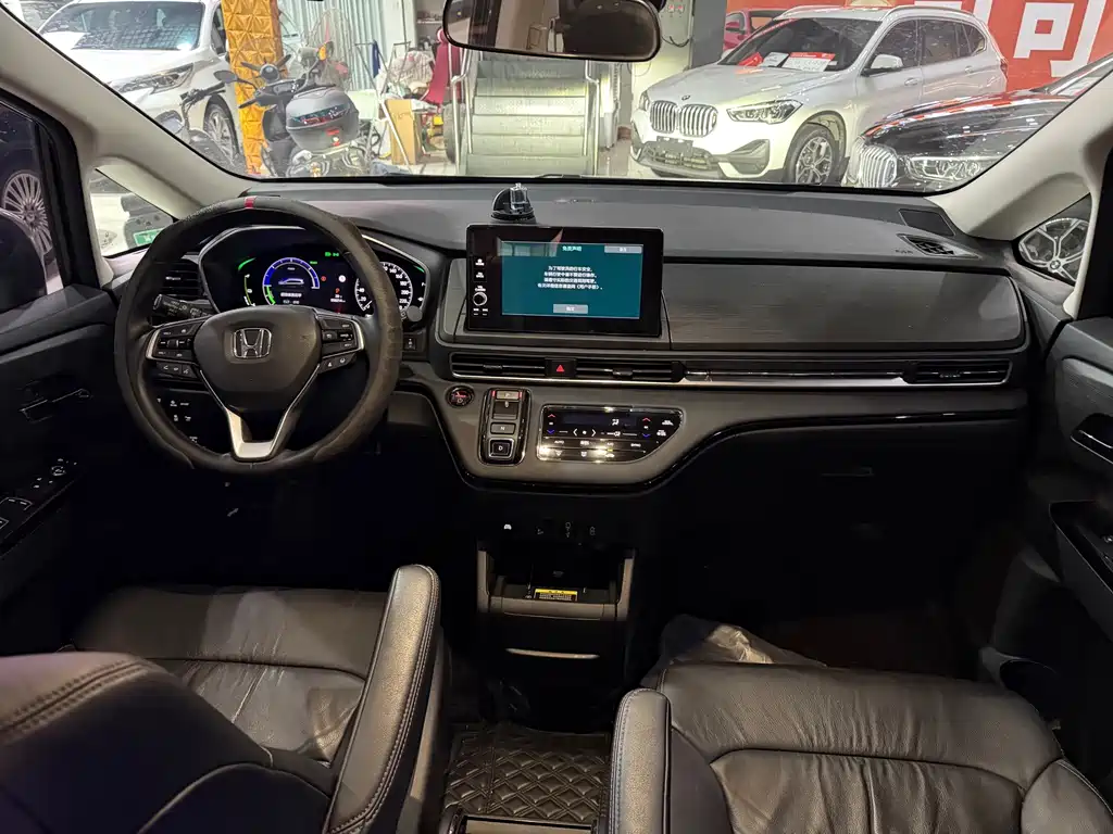 Honda Elysion — миниатюра 13
