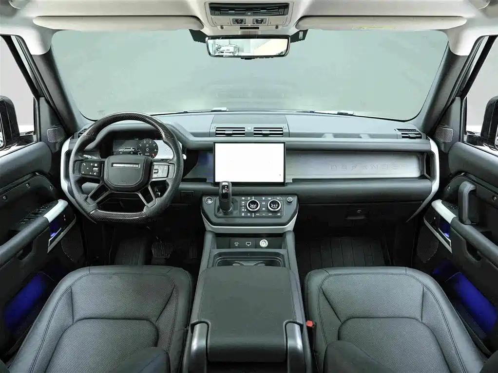 Land Rover Defender — миниатюра 6