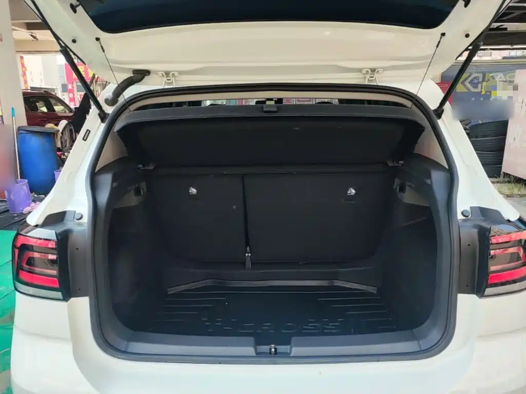 Volkswagen T-Cross — миниатюра 19