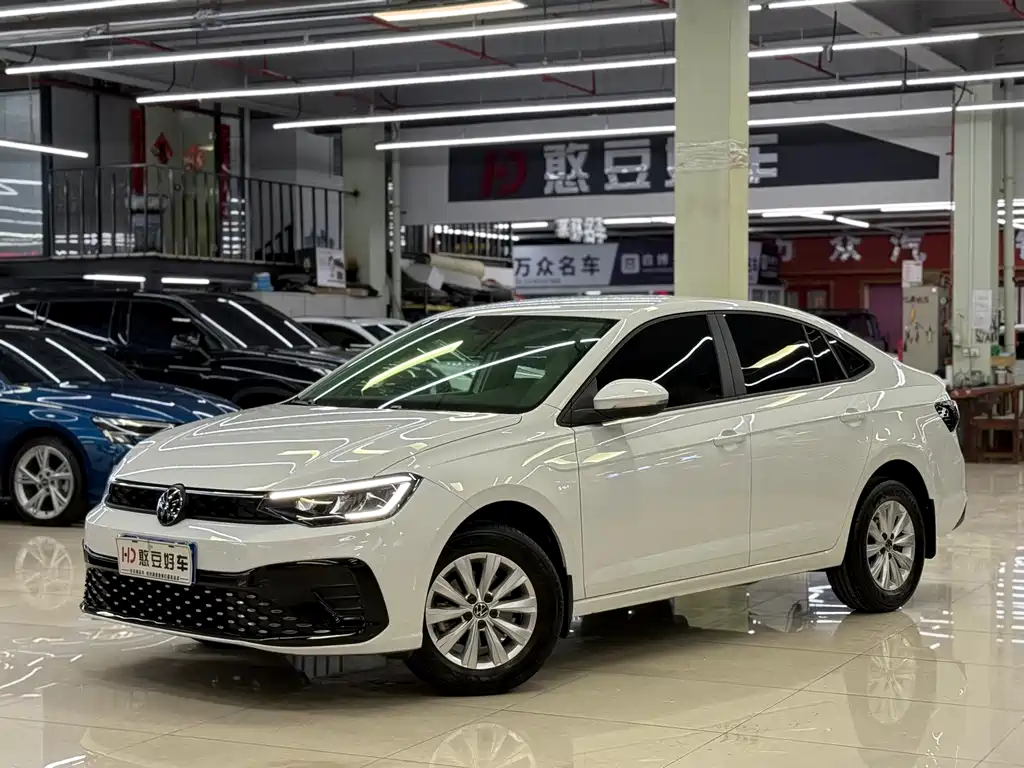 Купить Volkswagen Lavida
