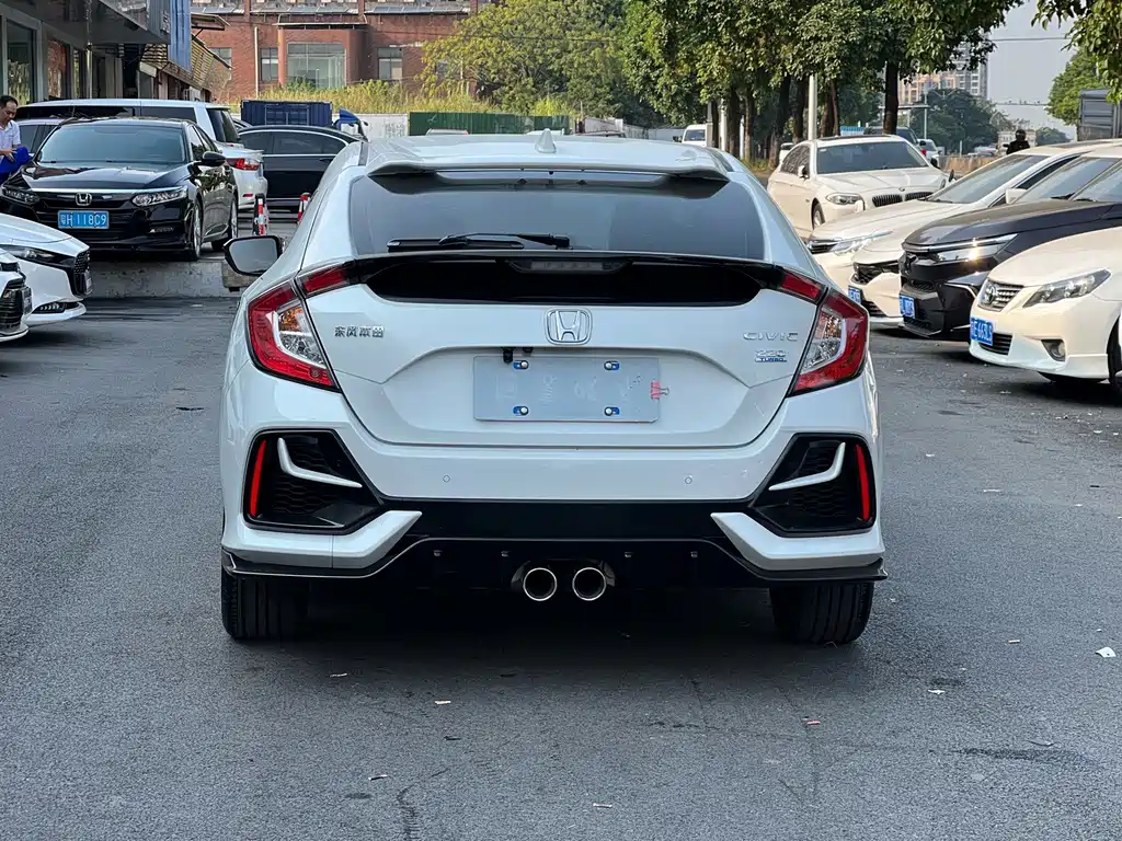 Honda Civic — миниатюра 8