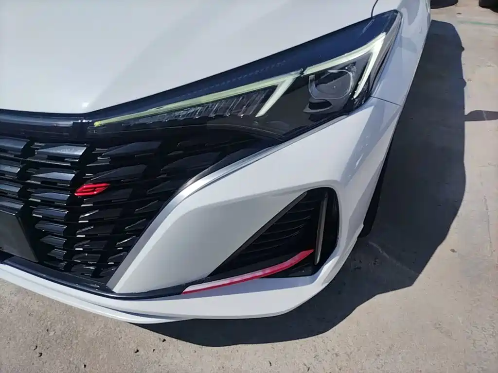 Changan Eado — миниатюра 24