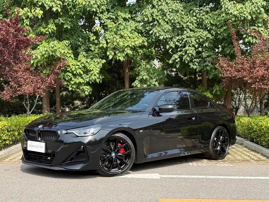 BMW M240I