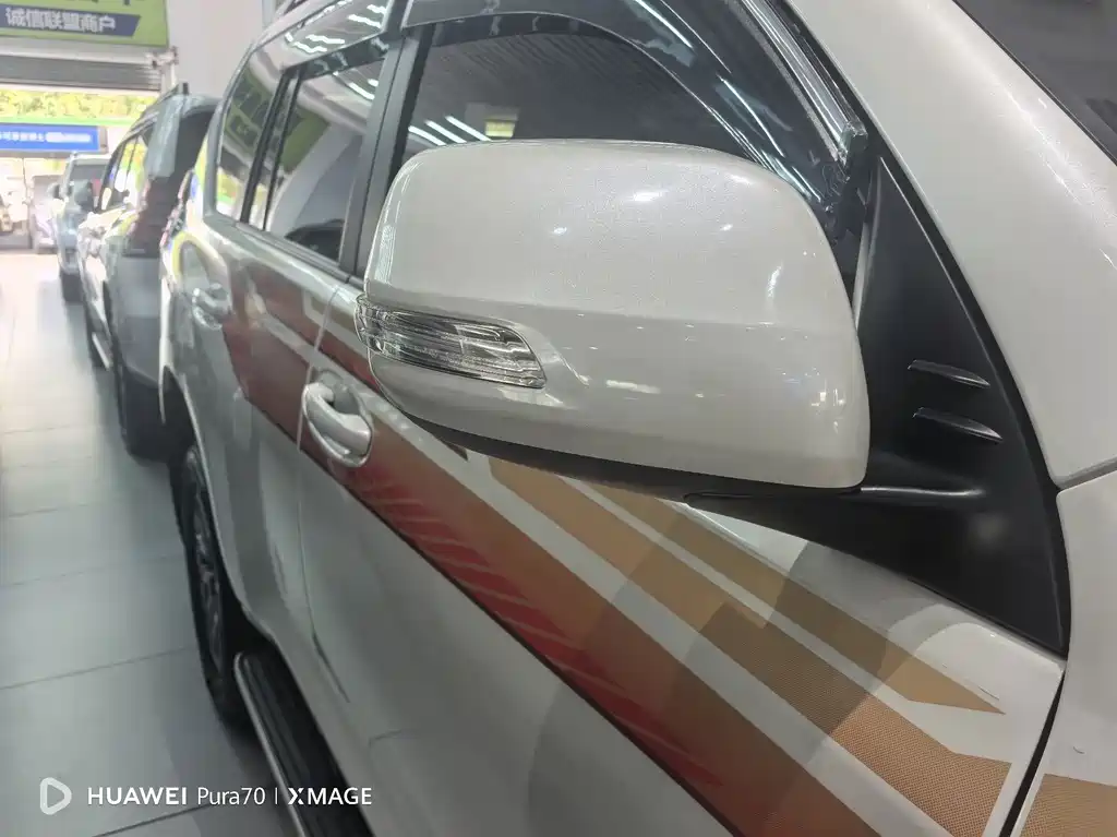 Toyota Prado — миниатюра 8