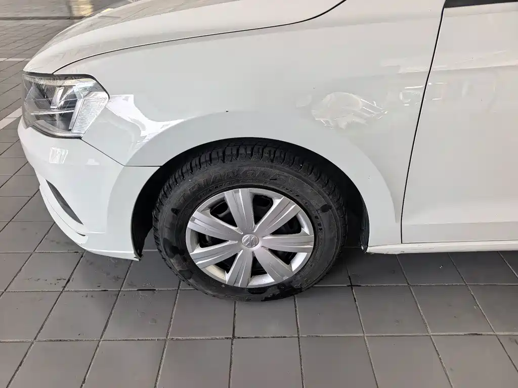 Volkswagen Jetta — миниатюра 3