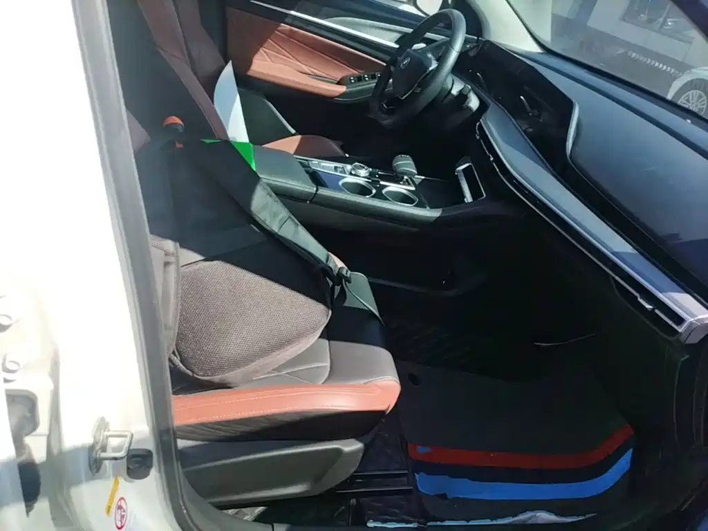 Changan Eado — миниатюра 25