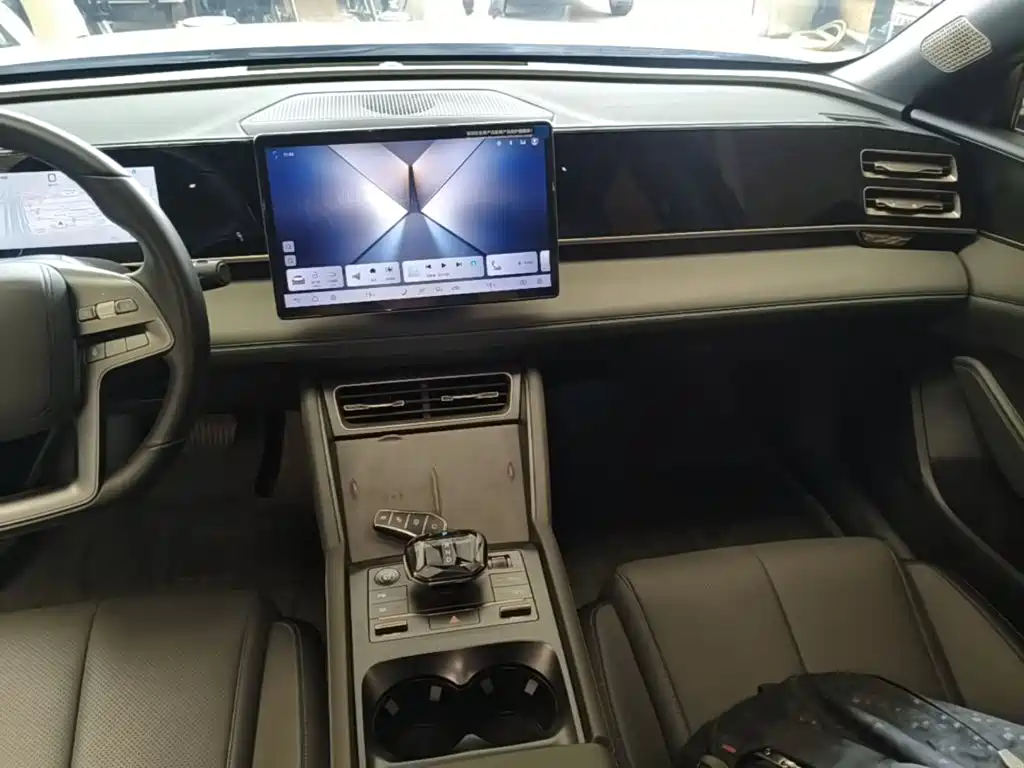 BYD Qin L — миниатюра 13