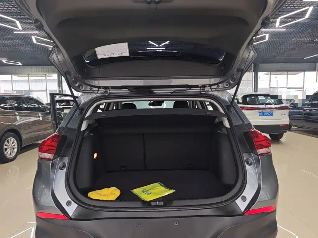 Chevrolet Trax — миниатюра 19