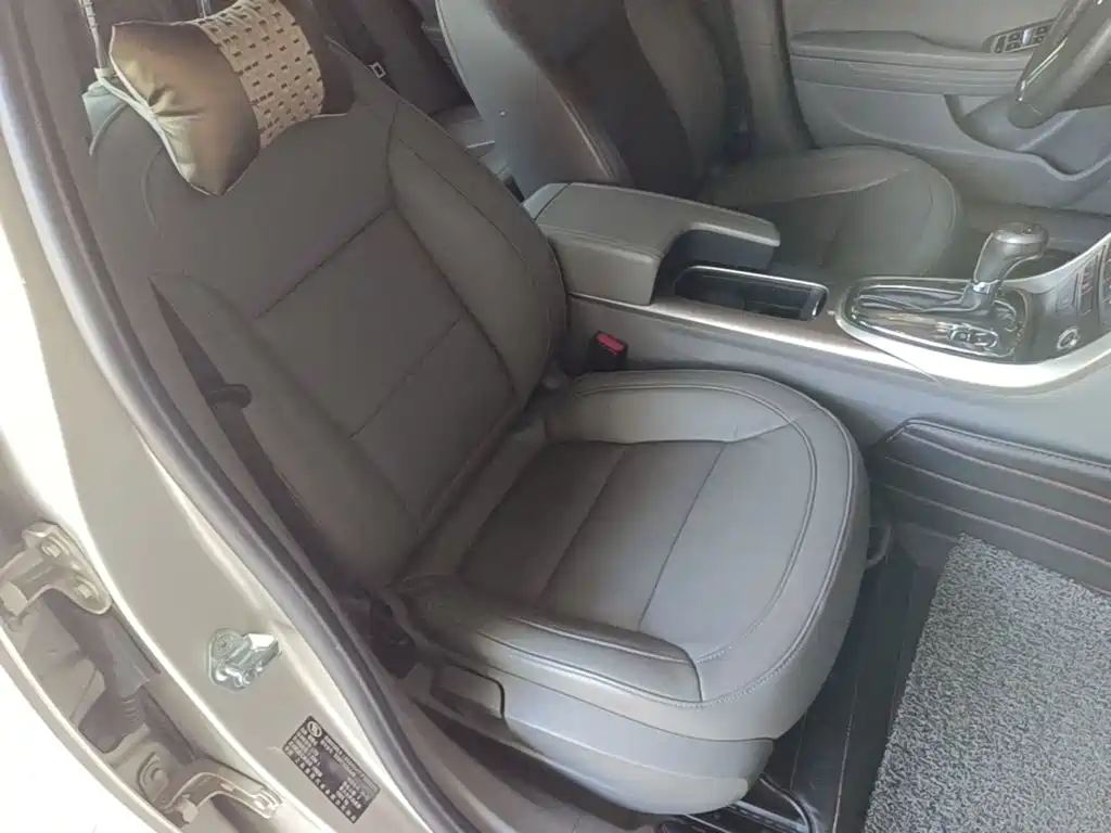 Chevrolet Malibu — миниатюра 25