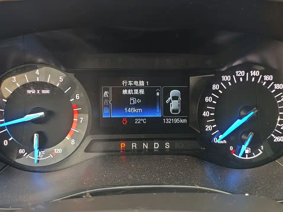 Ford Mondeo — миниатюра 10