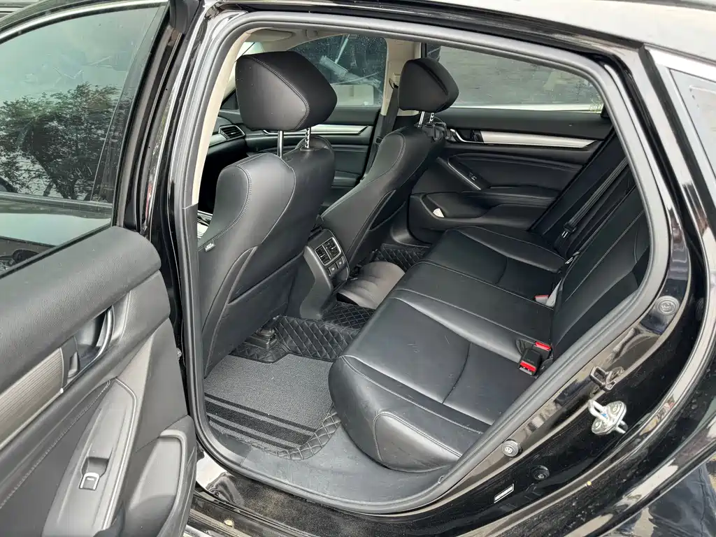 Honda Accord 2022 260TURBO Luxury