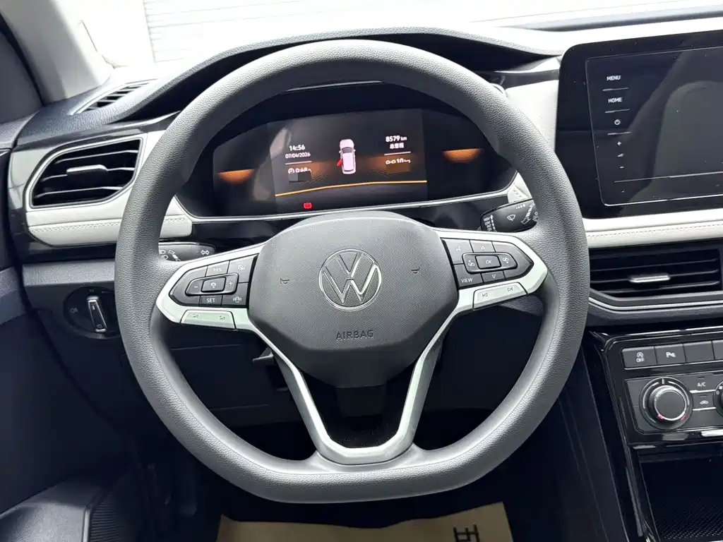 Volkswagen Tharu — миниатюра 11