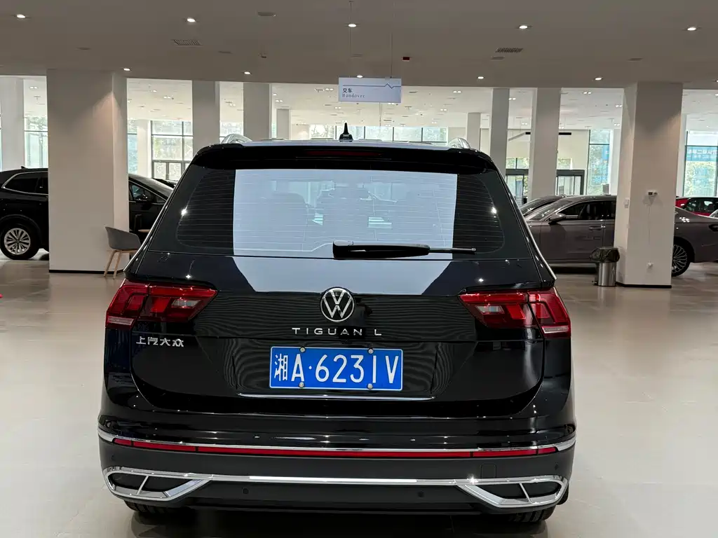 Volkswagen Tiguan L — миниатюра 8