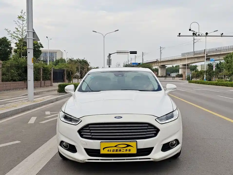 Ford Mondeo — миниатюра 14