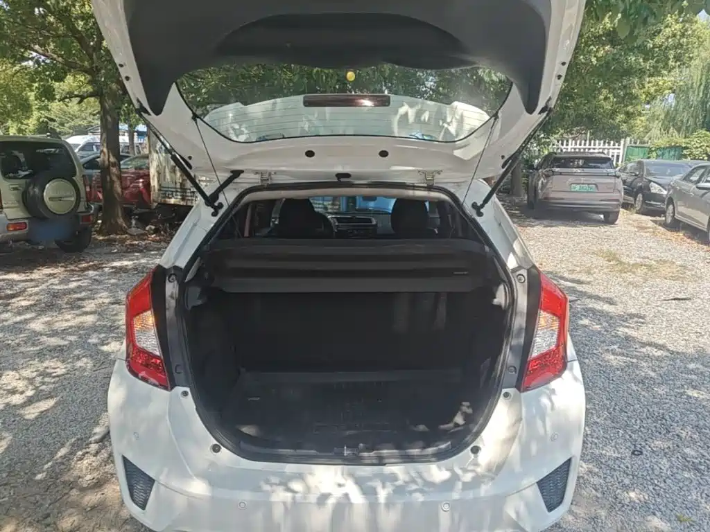 Honda Fit — миниатюра 19