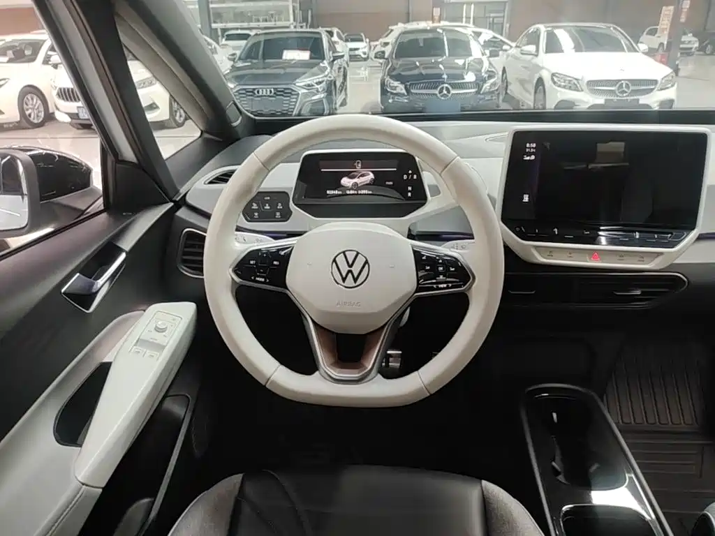 Volkswagen ID.3 — миниатюра 11