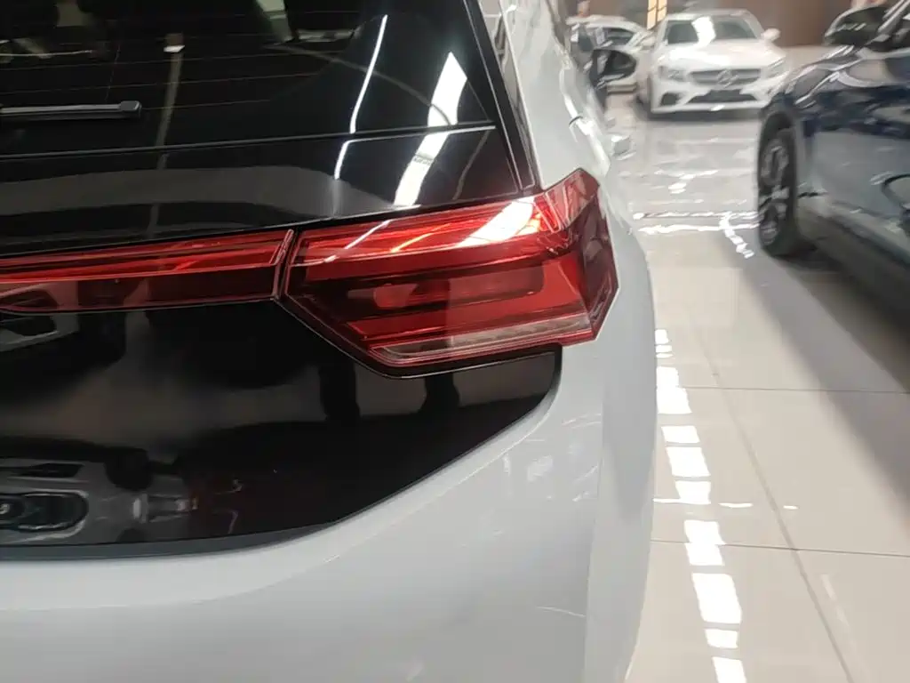 Volkswagen ID.3 — миниатюра 8