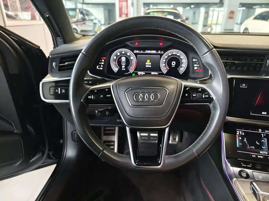 Audi A6L — миниатюра 11
