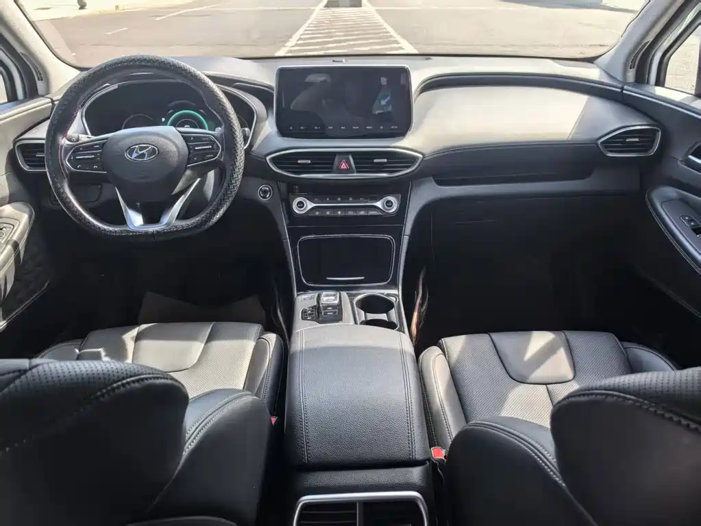 Hyundai Santa Fe — миниатюра 7