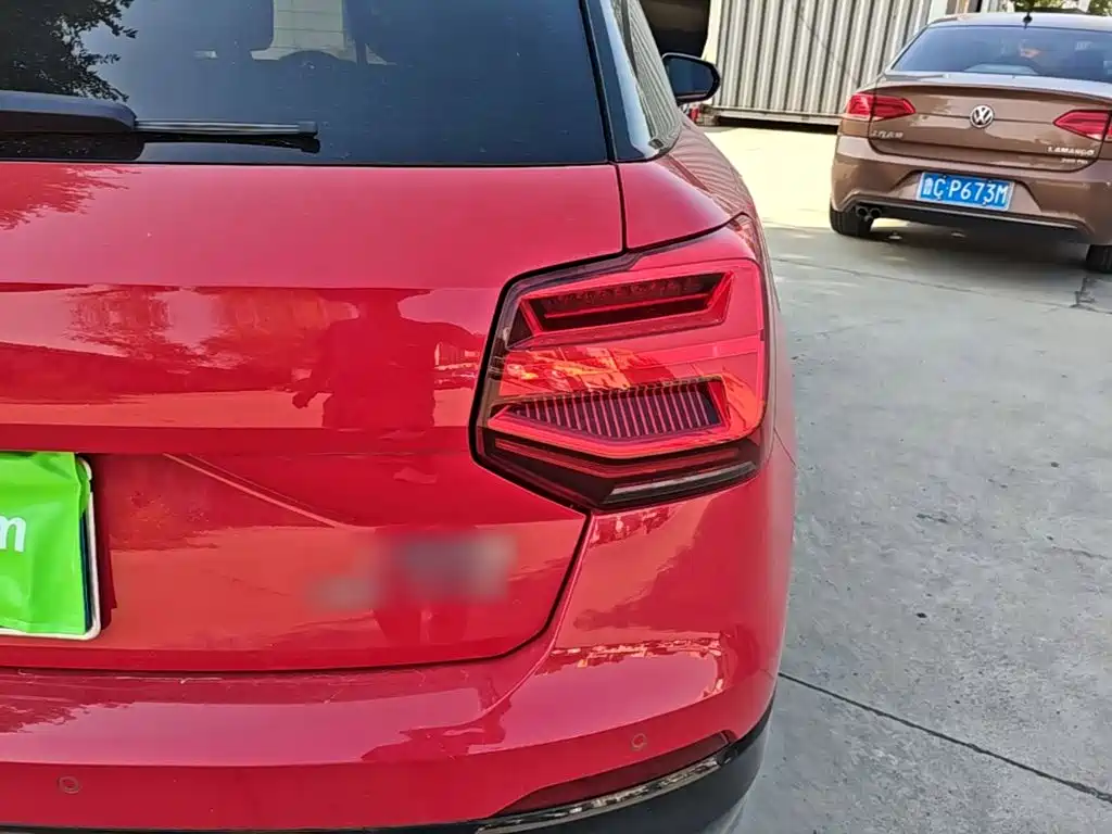 Audi Q2L — миниатюра 8