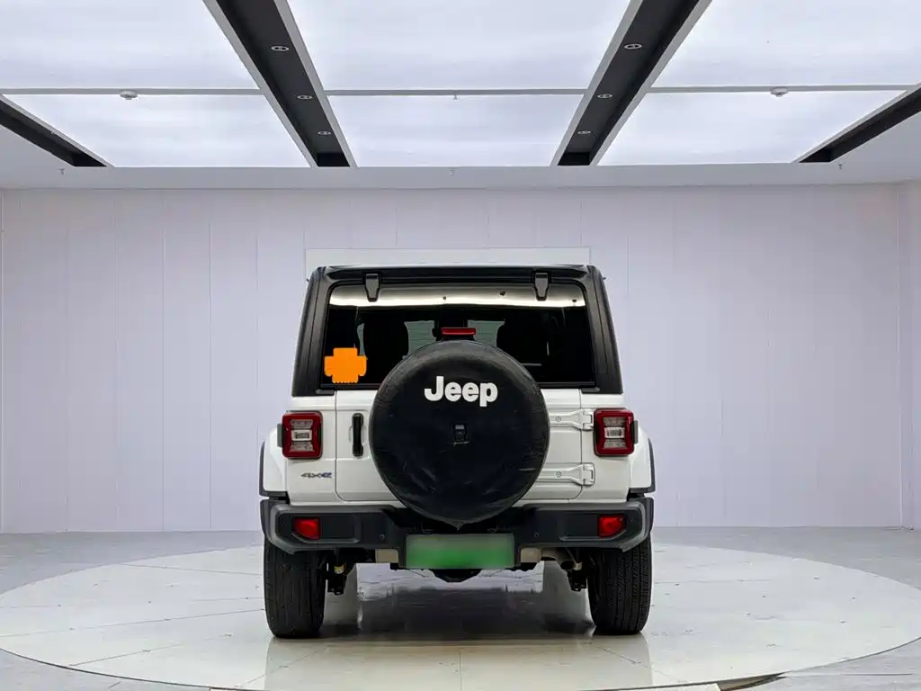 Jeep Wrangler PHEV — миниатюра 4