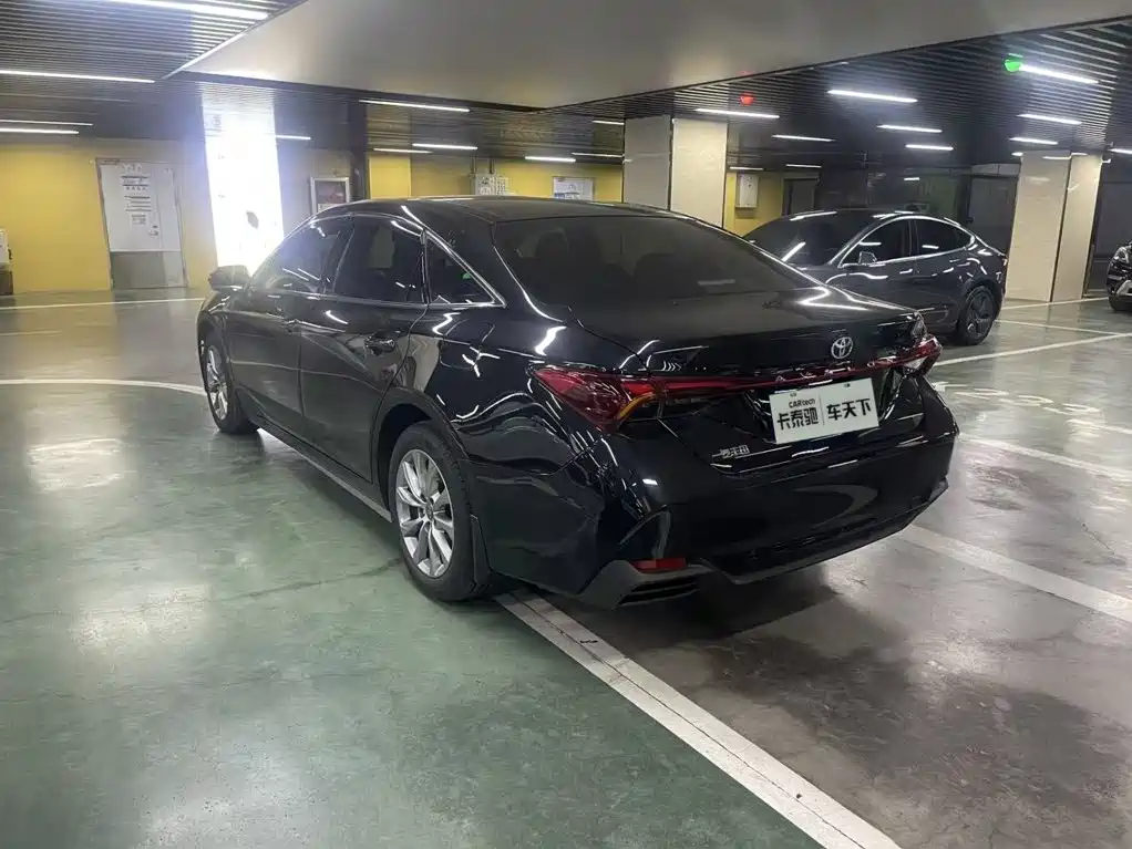 Toyota Avalon — миниатюра 4