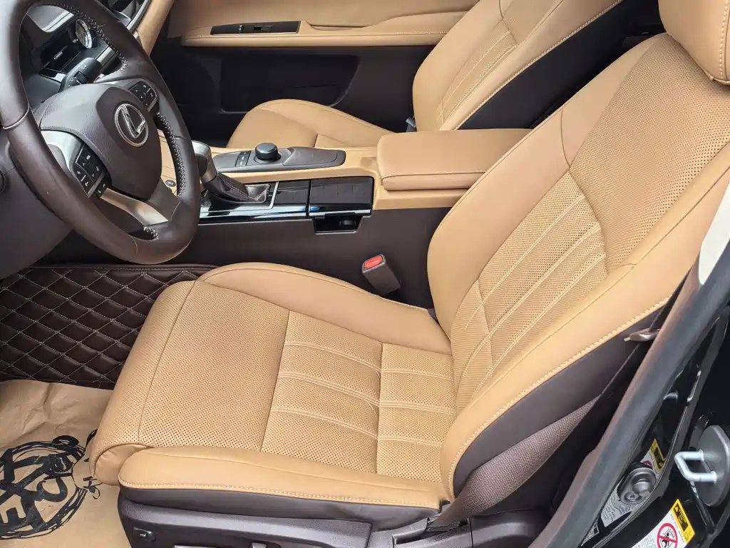 Lexus ES — миниатюра 9