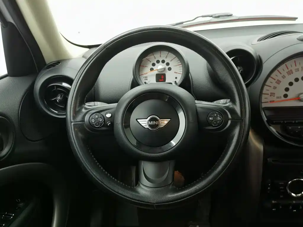 MINI Mini Countryman — миниатюра 11