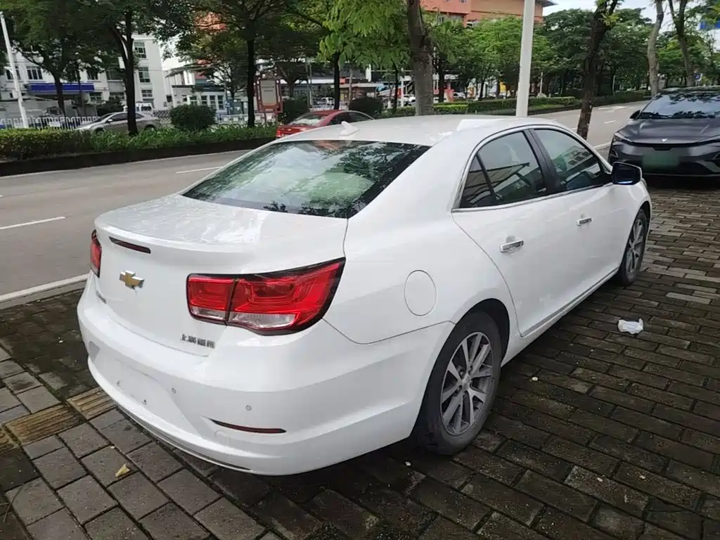 Chevrolet Malibu — миниатюра 7