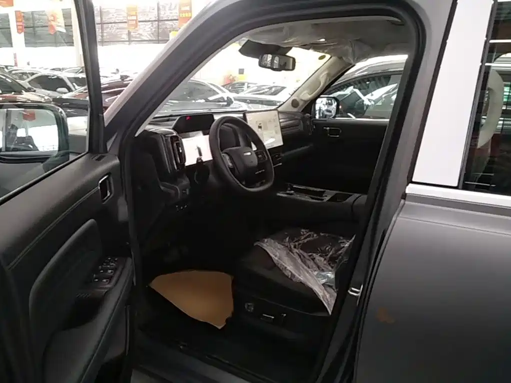 Haval Menglong New Energy — миниатюра 15