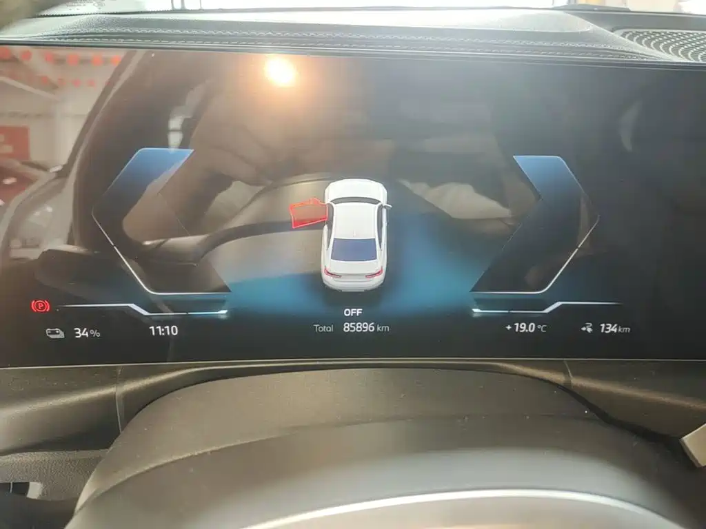 BMW i3 — миниатюра 12