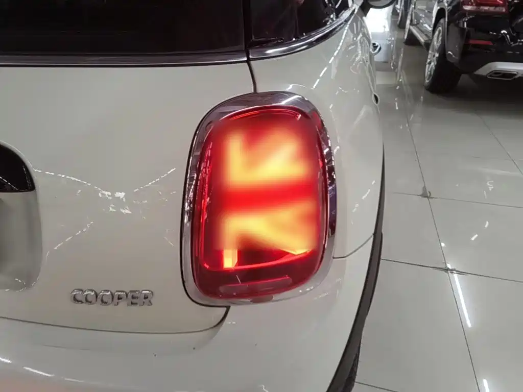 MINI Mini — миниатюра 8