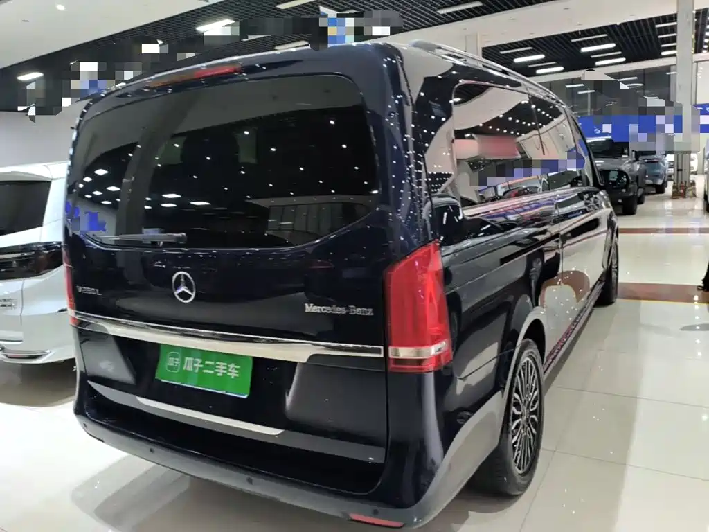 Mercedes-Benz V-Class — миниатюра 7