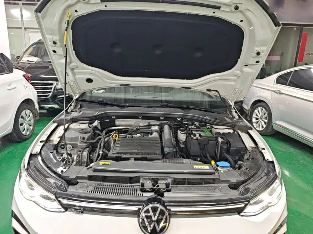 Volkswagen Golf — миниатюра 20