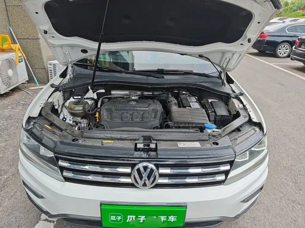 Volkswagen Tiguan L — миниатюра 20
