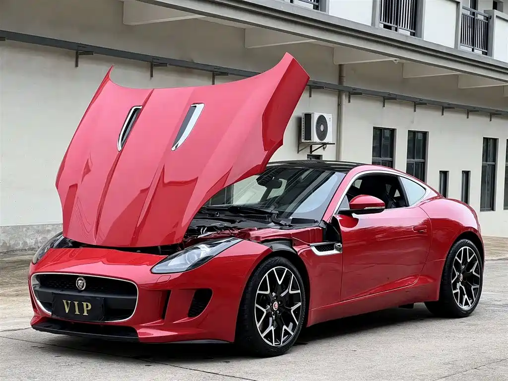 Jaguar F-TYPE 2015