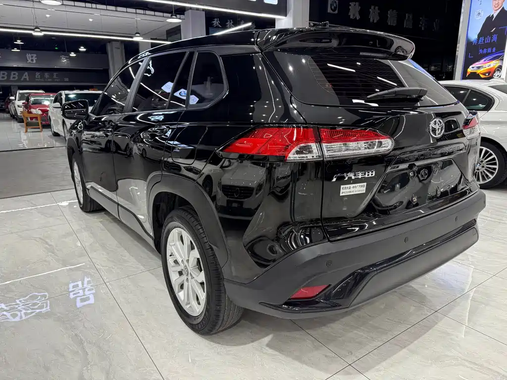 Toyota Frontlander — миниатюра 12