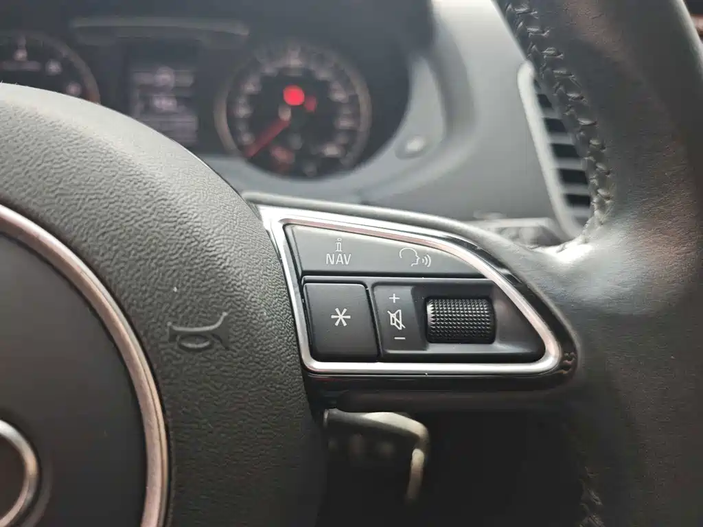 Audi Q3 — миниатюра 7