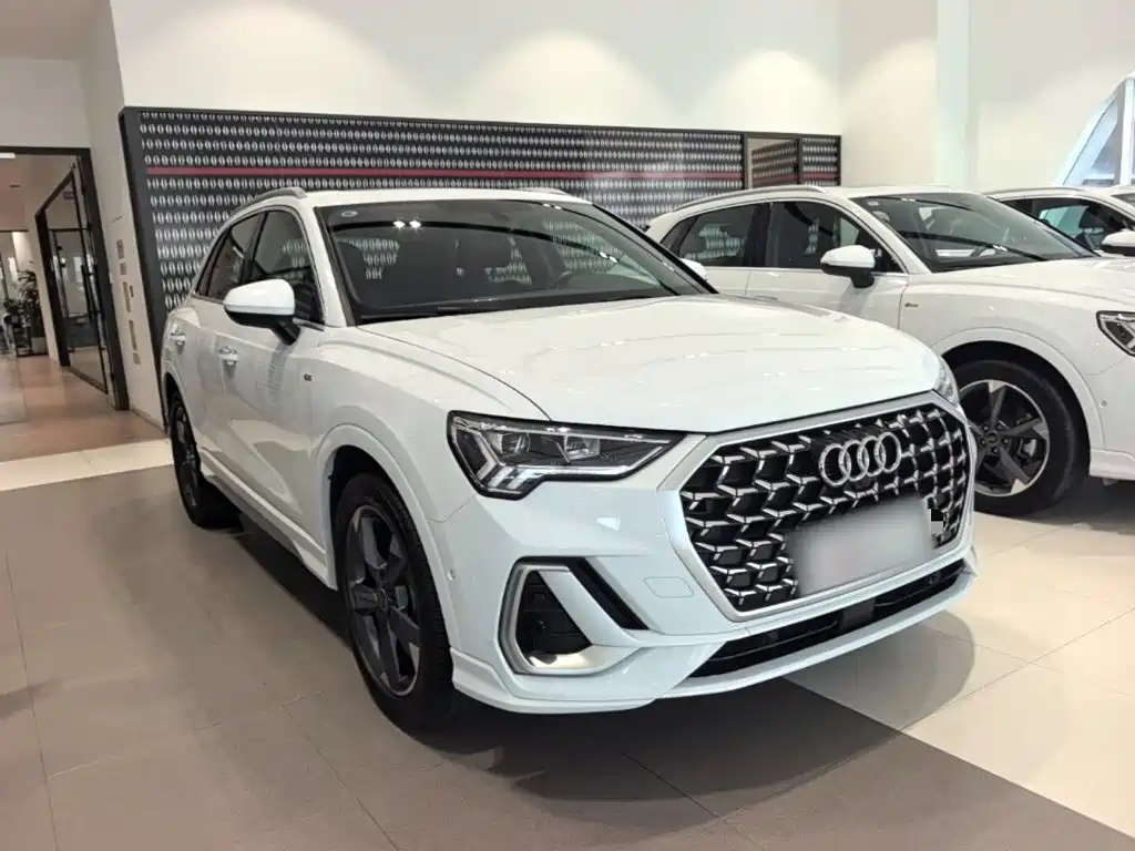 Audi Q3 — миниатюра 4