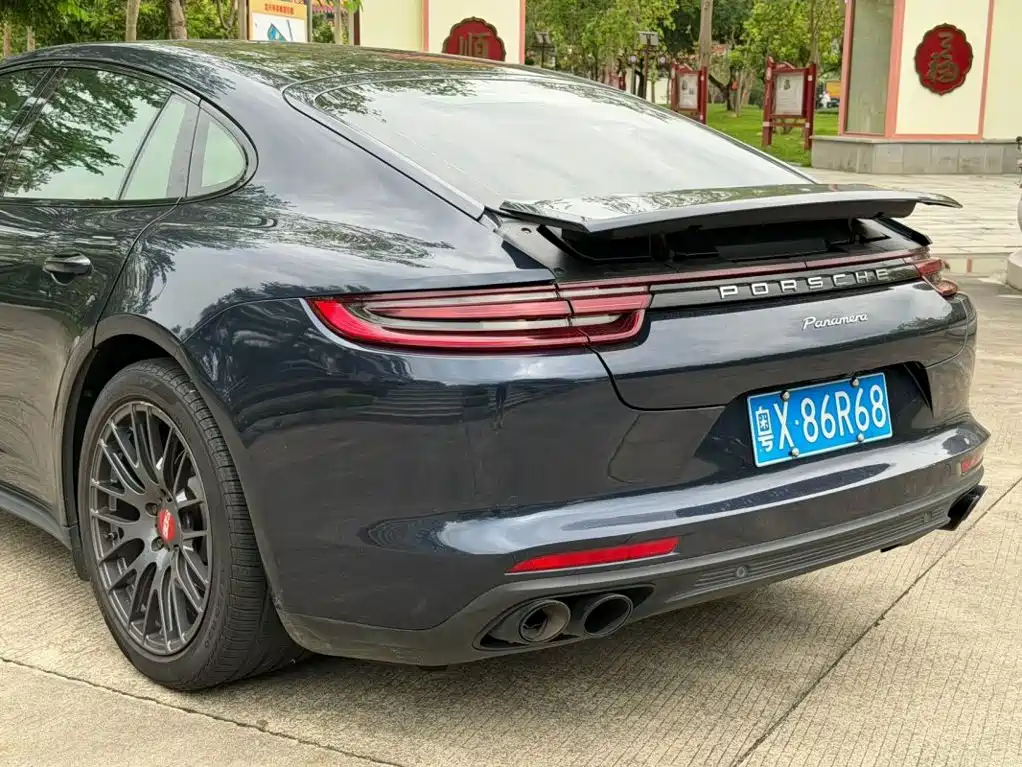 Porsche Panamera — миниатюра 9