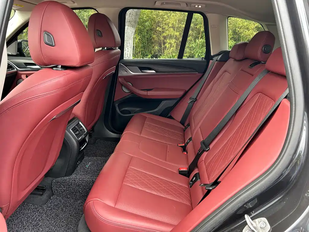 BMW X3 — миниатюра 9