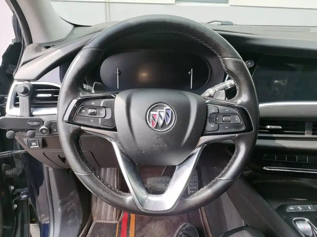 Buick Enclave — миниатюра 11