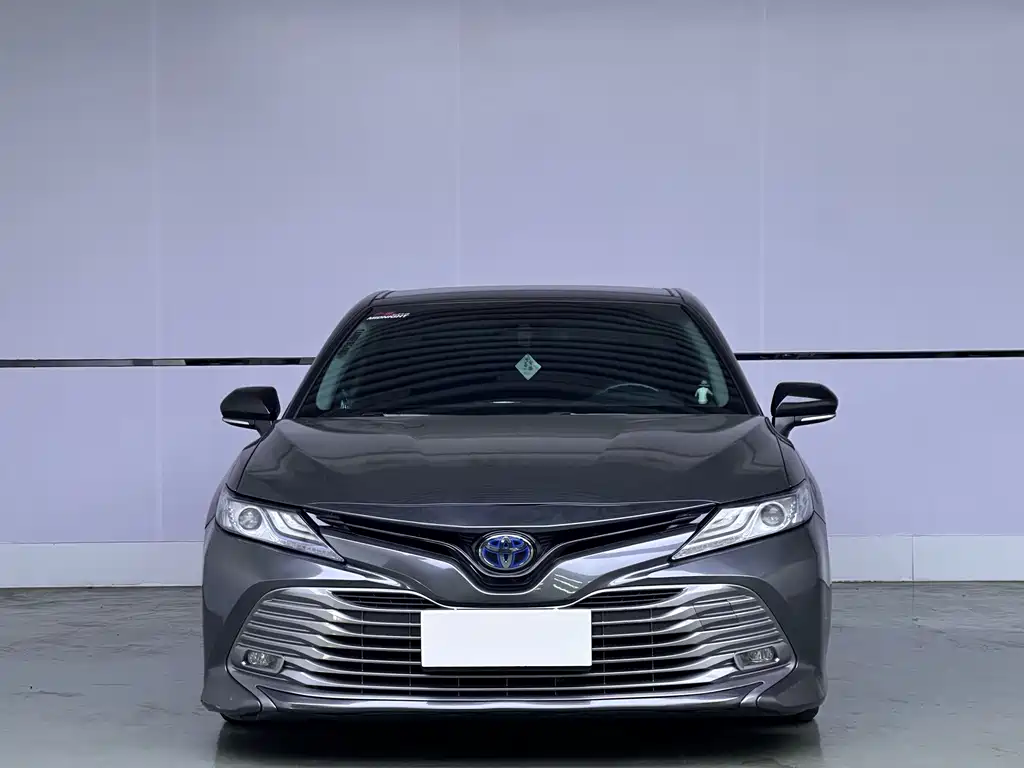 Toyota Camry — миниатюра 2